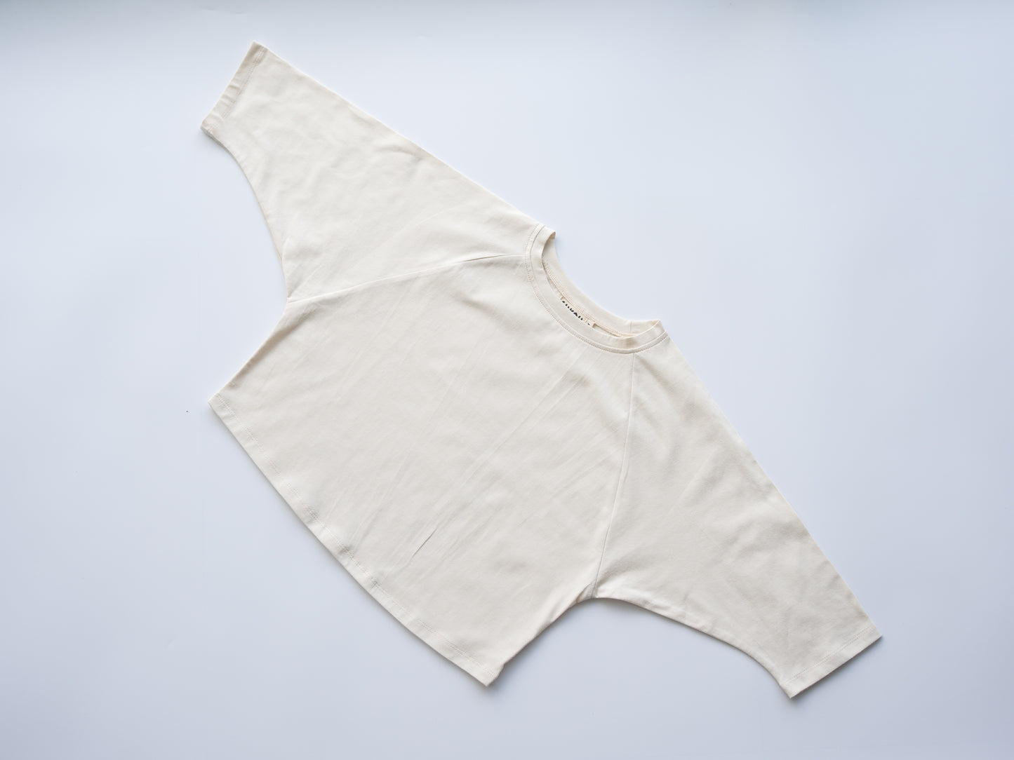 sukou signature long sleeved - cream