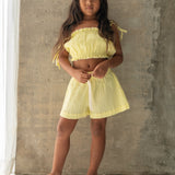 levi shorts - yellow