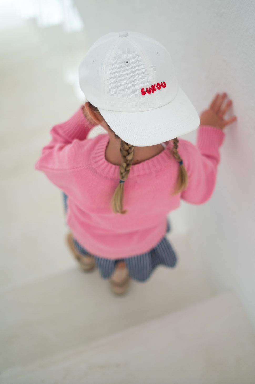 signature dad cap - off white / red