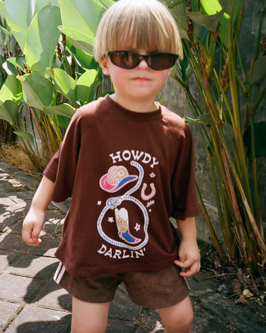 howdy darlin' t-shirt - chocolate