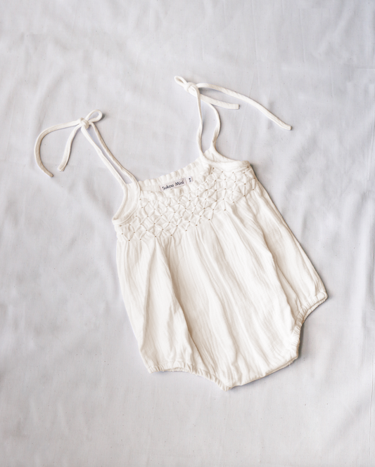 raphael smocked romper - off white